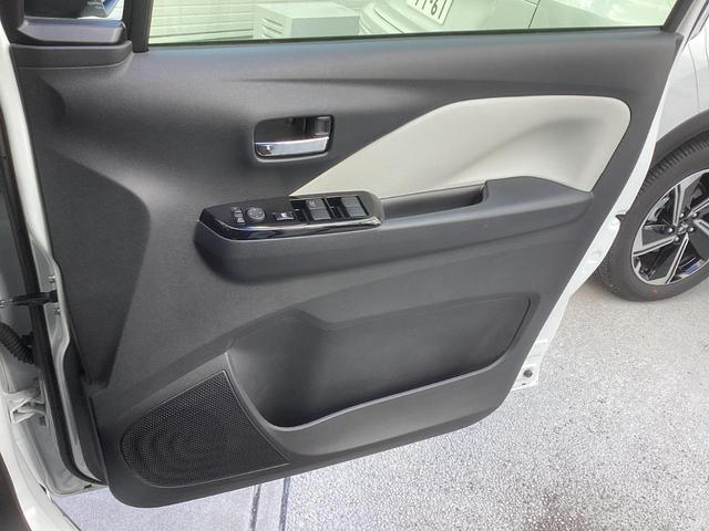 ���s���ɋ�C�̓���ւ������鎞�A�^�]�Ȃ���͏���Ȃ�㕔���Ȃ̑����d���ŊJ���߂ł���̂ŉ��K�ɉ߂������Ƃ��ł��܂��I