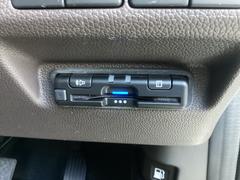 ＥＴＣがあれば料金所前に慌ててお金の準備をする必要もなく、時間割や、休日割りなどの割引も得られてメリットが沢山！ 7