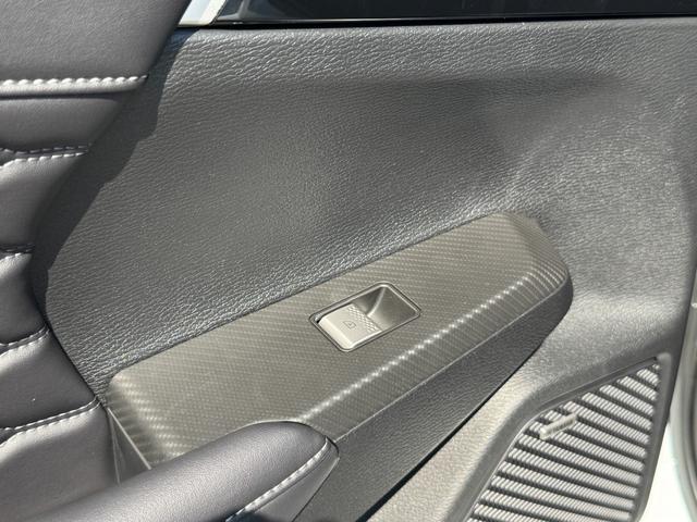 アウトランダーＰＨＥＶ Ｐ　元当社試乗車（64枚目）
