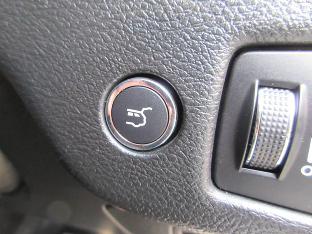 CHRYSLER JEEP JEEP CHEROKEE LONGITUDE