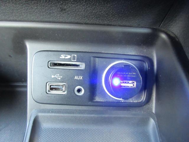 CHRYSLER JEEP JEEP CHEROKEE LONGITUDE