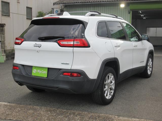 CHRYSLER JEEP JEEP CHEROKEE LONGITUDE