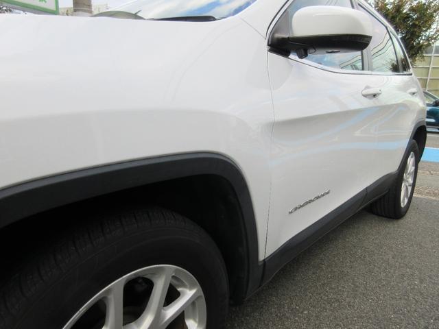 CHRYSLER JEEP JEEP CHEROKEE LONGITUDE