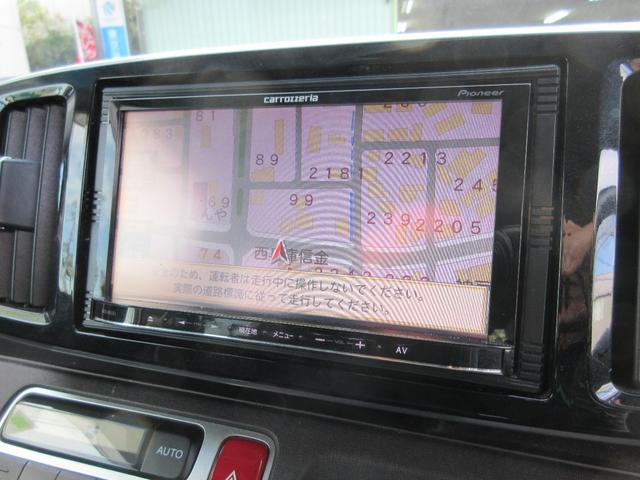 Ｎ－ＯＮＥ プレミアム・Ｌパッケージ　社外ナビ　ＴＶ　ＥＴＣ　スマートキー２個　本革ステアリング　純正アルミホイール　オートライト　プッシュスタート（2枚目）