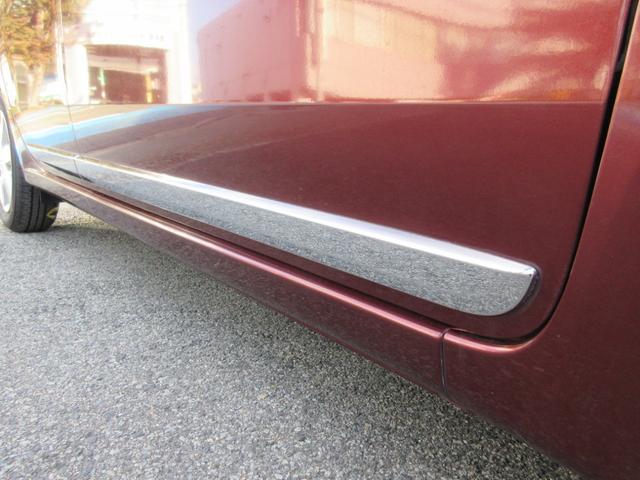 Ｎ－ＯＮＥ プレミアム・Ｌパッケージ　社外ナビ　ＴＶ　ＥＴＣ　スマートキー２個　本革ステアリング　純正アルミホイール　オートライト　プッシュスタート（27枚目）