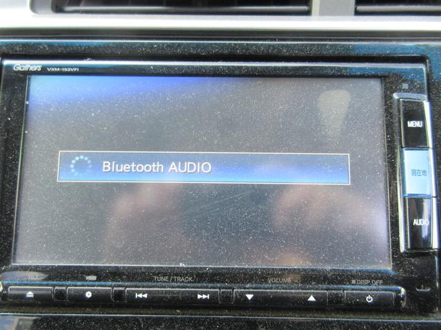 フィット １３Ｇ・Ｌパッケージ　純正ナビ　Ｂｌｕｅｔｏｏｔｈ　ドライブレコーダー　バックカメラ　ステアリングリモコン　ＨＩＤ　オートライト　ＥＴＣ　スマートキー（4枚目）
