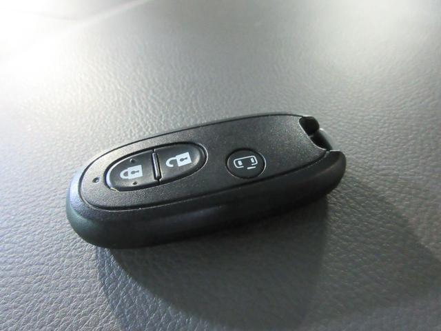 スペーシア Ｘ　純正ナビ　バックカメラ　Ｂｌｕｅｔｏｏｔｈオーディオ　左側オートスライドドア　禁煙車　オートエアコン　ＥＴＣ（6枚目）