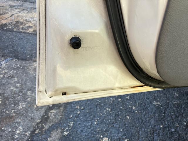 ����ȃh�A�������