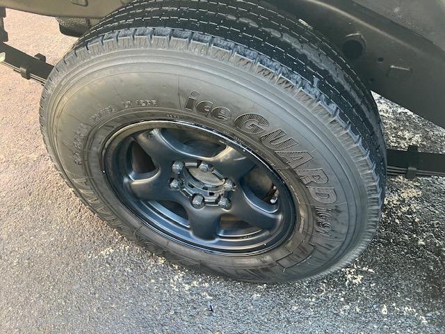 ���݃X�^�b�h���X�����t�����Ă���܂����[�Ԏ��̓m�[�}���^�C���ւ̌������\�ł��B