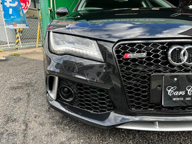 ３．０ＴＦＳＩクワトロ　ＲＳ７スタイル　フロントエアロ　フロントグリル　リアディフューザー　サイドデカール　左右２本出しマフラー　正規Ｄ車　ローダウン　社外２１ＡＷ　ＢＡＮＧ＆ＯＬＵＦＳＥＮサウンド　ブラウン本革　フルセグ(24枚目)