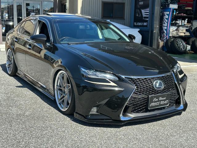 ＧＳ ＧＳ３００ｈ　バージョンＬ　黒革シート　サンルーフ　ワークジーストＳＴ３　２０インチＡＷ　ロームエアーエアサスキット　スキッパーエアロ（Ｓ）　エスプリエアロ（Ｆ）　Ｂカメラ　ＥＴＣ　マフラーカッター　Ｐトランク構造変更エアサス（3枚目）