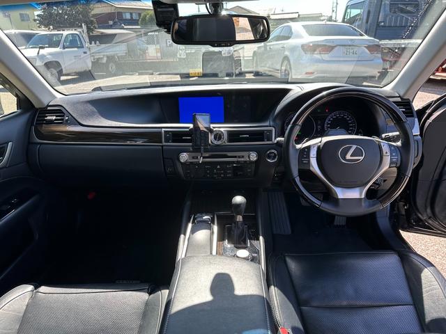 ＧＳ ＧＳ３００ｈ　バージョンＬ　黒革シート　サンルーフ　ワークジーストＳＴ３　２０インチＡＷ　ロームエアーエアサスキット　スキッパーエアロ（Ｓ）　エスプリエアロ（Ｆ）　Ｂカメラ　ＥＴＣ　マフラーカッター　Ｐトランク構造変更エアサス（12枚目）