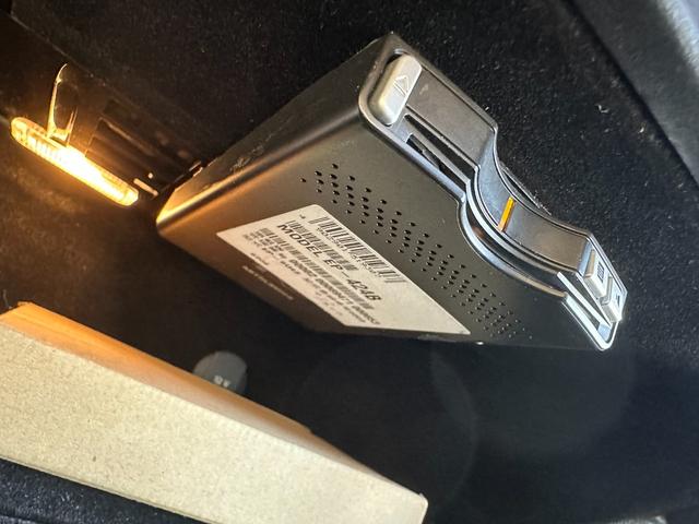 コンチネンタル ＧＴ　ＥＴＣ　純正２０インチＡＷ　革シート　Ｐトランク　ユピテルドラレコ　新品ワイドトレッドスペーサー（Ｈ＆Ｒ）　プッシュスタート（18枚目）