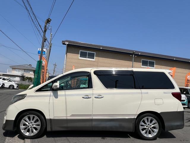 【どんなことでもお気軽に】車には様々な分野があります。販売・整備・保険・板金・修理。。。車一筋の当店には経験とノウハウがございます。お客様のカーライフをすべてお任せいただければ幸いです。