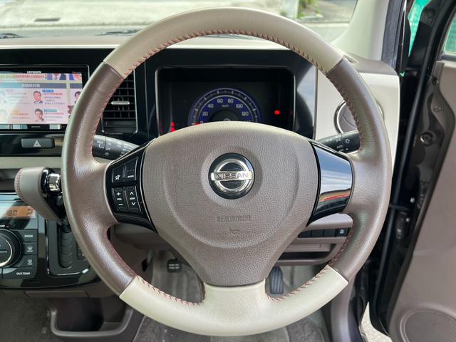 モコ ドルチェＸ　カーナビ　Ｂｌｕｅｔｏｏｔｈ　フルセグ　ＣＤ／ＤＶＤ　アイドリングストップ　オートエアコン　オートライト　電動格納ミラー　パワーウィンドウ　プッシュスタート　スマートキー　１年保証（45枚目）