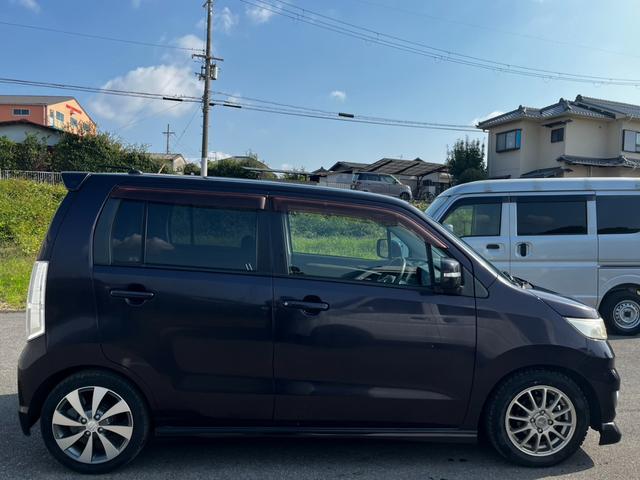 ワゴンＲスティングレー Ｔ　カーナビ　テレビ　ＣＤ／ＤＶＤ　オートライト　オートエアコン　電動格納ミラー　パワーウィンドウ　プッシュスタート　スマートキー（8枚目）