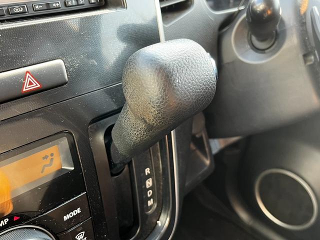 ワゴンＲスティングレー Ｔ　カーナビ　テレビ　ＣＤ／ＤＶＤ　オートライト　オートエアコン　電動格納ミラー　パワーウィンドウ　プッシュスタート　スマートキー（43枚目）