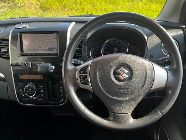 ワゴンＲスティングレー Ｔ　カーナビ　テレビ　ＣＤ／ＤＶＤ　オートライト　オートエアコン　電動格納ミラー　パワーウィンドウ　プッシュスタート　スマートキー（47枚目）