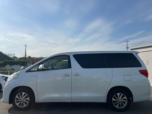 アルファードハイブリッド X 霊柩車 寝台車 搬送車 棺・ストレッチャー対応 電動スライドドア カーナビ テレビ バックカメラ ETC ステアリングリモコン オートエアコン オートライト 電動格納ミラー パワーウィンドウ(9枚目)