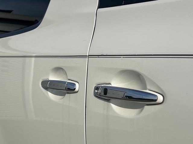 アルファードハイブリッド X 霊柩車 寝台車 搬送車 棺・ストレッチャー対応 電動スライドドア カーナビ テレビ バックカメラ ETC ステアリングリモコン オートエアコン オートライト 電動格納ミラー パワーウィンドウ(16枚目)