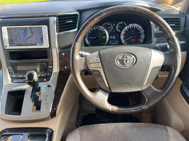 アルファードハイブリッド X 霊柩車 寝台車 搬送車 棺・ストレッチャー対応 電動スライドドア カーナビ テレビ バックカメラ ETC ステアリングリモコン オートエアコン オートライト 電動格納ミラー パワーウィンドウ(48枚目)