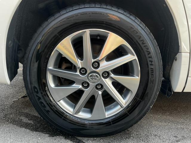 アルファードハイブリッド X 霊柩車 寝台車 搬送車 棺・ストレッチャー対応 電動スライドドア カーナビ テレビ バックカメラ ETC ステアリングリモコン オートエアコン オートライト 電動格納ミラー パワーウィンドウ(23枚目)