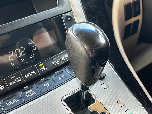 アルファードハイブリッド X 霊柩車 寝台車 搬送車 棺・ストレッチャー対応 電動スライドドア カーナビ テレビ バックカメラ ETC ステアリングリモコン オートエアコン オートライト 電動格納ミラー パワーウィンドウ(45枚目)