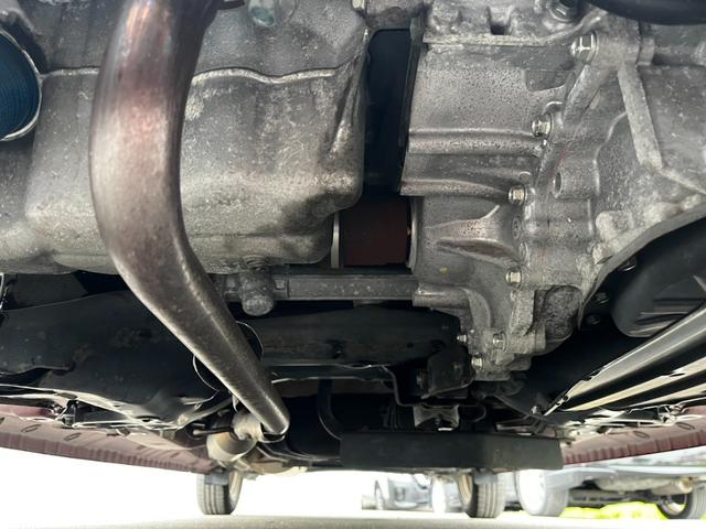 N-ONE プレミアム・Lパッケージ 純正ナビ TV CD/DVD バックカメラ ETC ステアリングリモコン ECON 横滑り防止 オートAC オートライト 電格ミラー パワーウィンドウ プッシュスタート スマートキー 1年保証(19枚目)