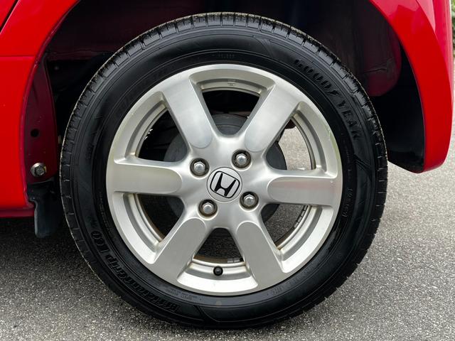 N-ONE プレミアム・Lパッケージ 純正ナビ TV CD/DVD バックカメラ ETC ステアリングリモコン ECON 横滑り防止 オートAC オートライト 電格ミラー パワーウィンドウ プッシュスタート スマートキー 1年保証(24枚目)