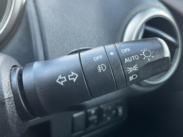 ノート 15E ワンオーナー カーナビ TV バックカメラ ETC オートライト オートエアコン 電動格納ミラー パワーウィンドウ スマートキー ワンオーナー車(52枚目)