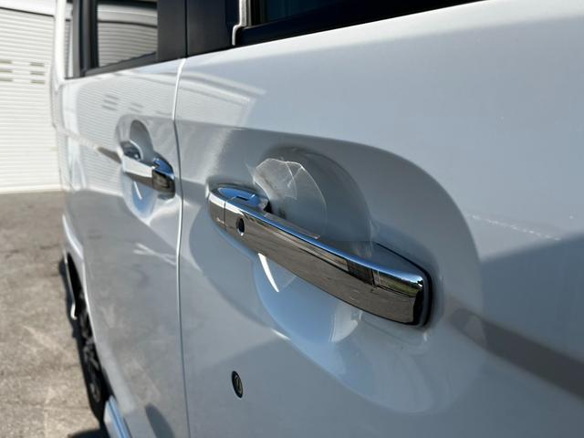 Ｎ－ＢＯＸカスタム Ｇ・Ｌホンダセンシング　カーナビ　Ｂｌｕｅｔｏｏｔｈ　電動スライドドア　バックカメラ　ＥＴＣ　ドライブレコーダー　フルセグ　ＣＤ／ＤＶＤ　ステアリングリモコン　クルーズコントロール　衝突軽減ブレーキ　横滑り防止　１年保証（16枚目）