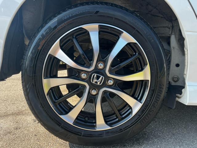 Ｎ－ＢＯＸカスタム Ｇ・Ｌホンダセンシング　カーナビ　Ｂｌｕｅｔｏｏｔｈ　電動スライドドア　バックカメラ　ＥＴＣ　ドライブレコーダー　フルセグ　ＣＤ／ＤＶＤ　ステアリングリモコン　クルーズコントロール　衝突軽減ブレーキ　横滑り防止　１年保証（23枚目）