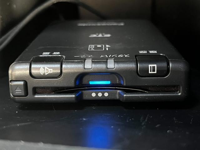 Ｎ－ＢＯＸカスタム Ｇ　ＳＳパッケージ　アルパイン８インチナビ　Ｂｌｕｅｔｏｏｔｈ　両側電動スライドドア　バックカメラ　ＥＴＣ　ＴＶ　ＣＤ／ＤＶＤ　ステアリングリモコン　横滑り防止　ＥＣＯＮスイッチ　オートエアコン　オートライト　１年保証（32枚目）