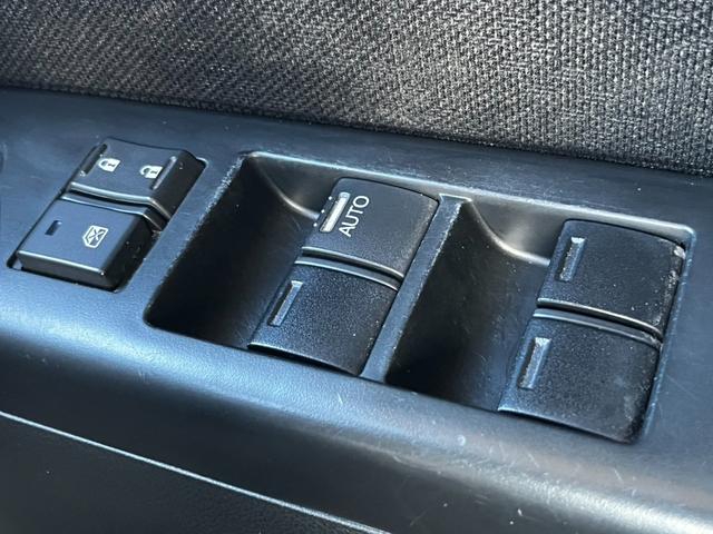 Ｎ－ＢＯＸカスタム Ｇ　ＳＳパッケージ　アルパイン８インチナビ　Ｂｌｕｅｔｏｏｔｈ　両側電動スライドドア　バックカメラ　ＥＴＣ　ＴＶ　ＣＤ／ＤＶＤ　ステアリングリモコン　横滑り防止　ＥＣＯＮスイッチ　オートエアコン　オートライト　１年保証（34枚目）