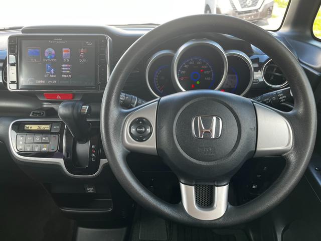 Ｎ－ＢＯＸカスタム Ｇ　ＳＳパッケージ　アルパイン８インチナビ　Ｂｌｕｅｔｏｏｔｈ　両側電動スライドドア　バックカメラ　ＥＴＣ　ＴＶ　ＣＤ／ＤＶＤ　ステアリングリモコン　横滑り防止　ＥＣＯＮスイッチ　オートエアコン　オートライト　１年保証（44枚目）