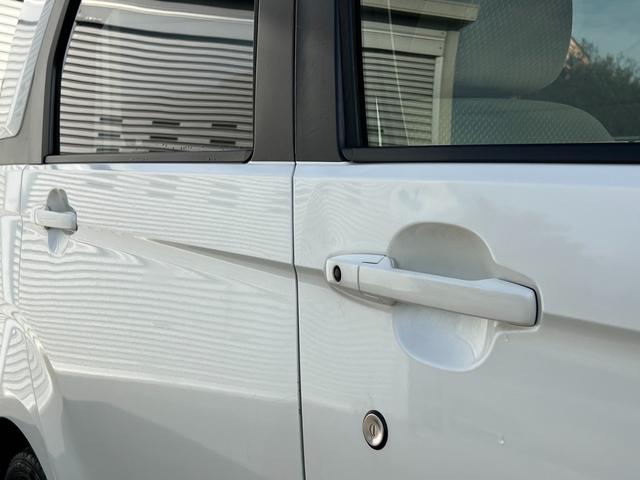 N-WGN G・ターボパッケージ ナビ フルセグ Bluetooth バックカメラ 横滑り防止 ECON オートライト オートエアコン 電動格納ミラー パワーウィンドウ プッシュスタート スマートキー 1年保証(15枚目)