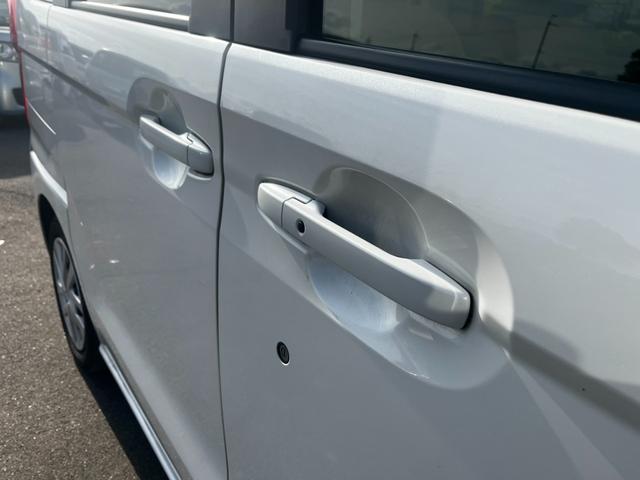 N-BOX G・Lターボホンダセンシング 純正ナビ Bluetooth 両側電動スライドドア バックカメラ ETC フルセグ CD/DVD ステアリングリモコン クルーズコントロール 衝突軽減ブレーキ 横滑り防止 1年保証(16枚目)