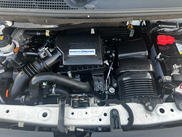 N-BOX G・Lターボホンダセンシング 純正ナビ Bluetooth 両側電動スライドドア バックカメラ ETC フルセグ CD/DVD ステアリングリモコン クルーズコントロール 衝突軽減ブレーキ 横滑り防止 1年保証(18枚目)