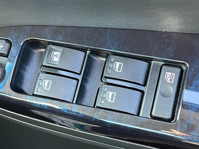 タント カスタムＸ　トップエディションＳＡＩＩ　カーナビ　Ｂｌｕｅｔｏｏｔｈ　両側電動スライドドア　バックカメラ　ＥＴＣ　フルセグ　ステアリングリモコン　衝突軽減ブレーキ　横滑り防止　ＥＣＯＮスイッチ　オートライト　オートエアコン　１年保証（40枚目）