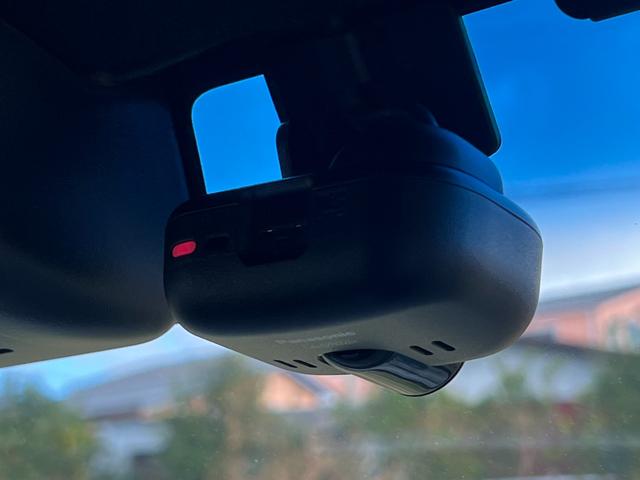 �y�h���C�u���R�[�_�[�z���S�E���S�ȃJ�[���C�t�ɕK�{�̃h���C�u���R�[�_�[�𑕔��B���s���͂������A������^�]�⎖�̂ɑ��������ۂ̏󋵂��f���ŋL�^���A����̃��X�N�ɔ����܂��B