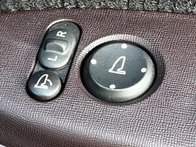 �y�p���[�E�C���h�E�z���R�p���[�E�C���h�E�t���Ă���܂��B���̊J�̓{�^����Ŋy�X�A�K�{�����ł��ˁB