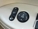 【電動格納ミラー】あって便利!スイッチ一つでミラーの開閉、左右高さ調整が出来ます♪ラットな荷室として使えます。日常・レジャーと大活躍ですね。
