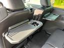 【カップフォルダー】運転席周りにはカップフォルダーや収納場所があり便利に使っていただけます♪