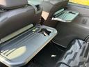 【カップフォルダー】運転席周りにはカップフォルダーや収納場所があり便利に使っていただけます♪