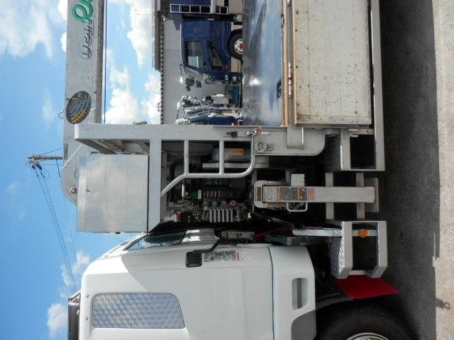 ファイター ベースグレード（12枚目）