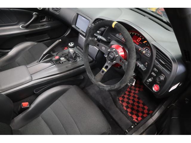 S2000 ベースグレード 17AW6MTタイヤ2024年製ローダウンTODAエキマニMOMOハンドル社外オーディオハーフレザーシートETCミラー型ドラレコ(3枚目)