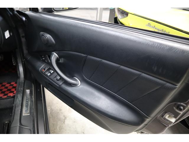 S2000 ベースグレード 17AW6MTタイヤ2024年製ローダウンTODAエキマニMOMOハンドル社外オーディオハーフレザーシートETCミラー型ドラレコ(27枚目)