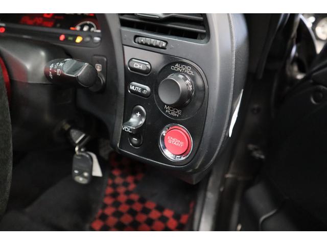 S2000 ベースグレード 17AW6MTタイヤ2024年製ローダウンTODAエキマニMOMOハンドル社外オーディオハーフレザーシートETCミラー型ドラレコ(50枚目)