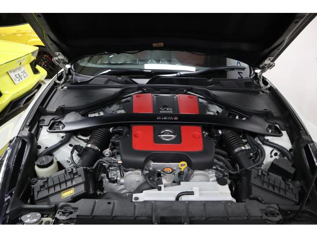 フェアレディＺ ニスモ　ＳＥＩＢＯＮカーボンボンネットカーボンルーフカバーフロントスポイラーリアスポ１９ＡＷ社外ヘッドライトテール専用レカロシートＡＭＵＺＥチタンマフラーキャタライザー社外フェンダーナビＴＶスポリセ記録簿（3枚目）