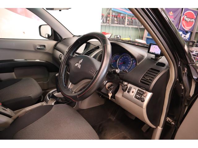 トライトン ベースグレード　キャノピールーフキャリア１６ＡＷタイヤ２０２４年製サイドステップナビＴＶＢカメラＥＴＣ記録簿（3枚目）